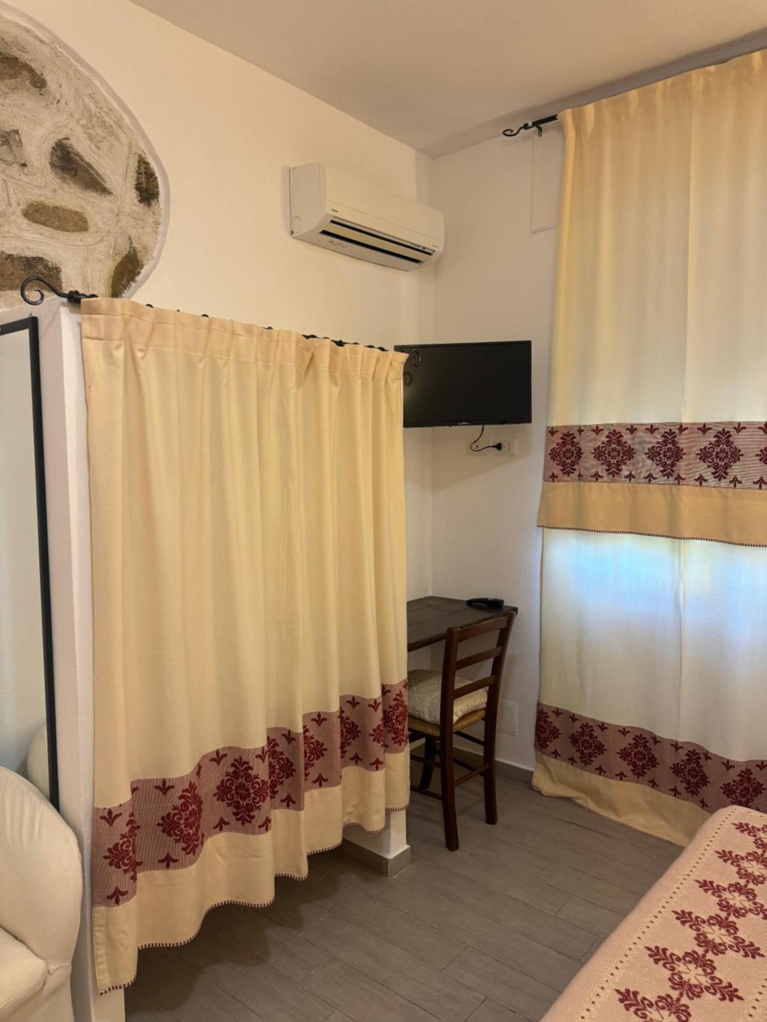 Domo Acabara Bed and Breakfast Alghero Buitenkant foto