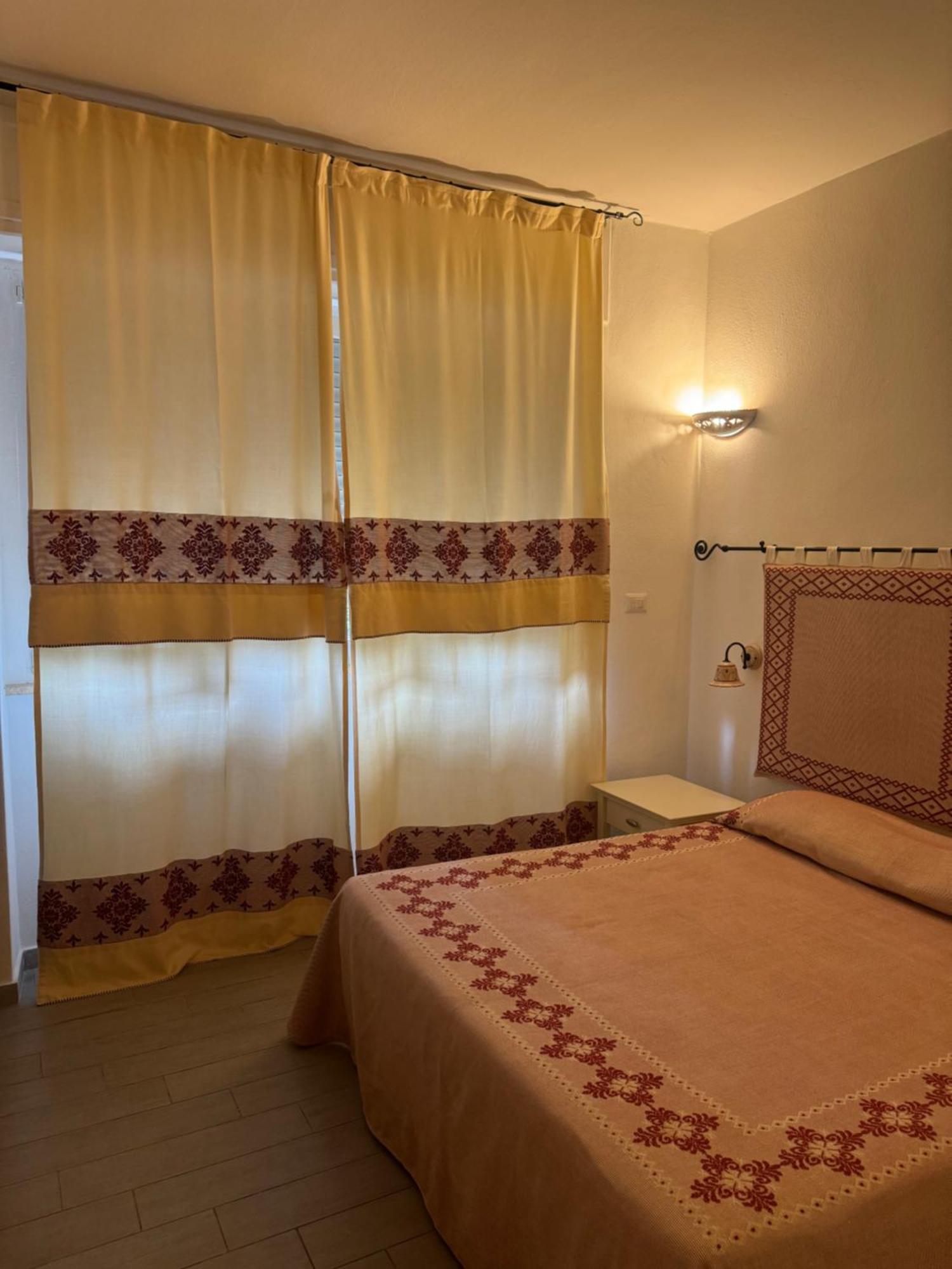Domo Acabara Bed and Breakfast Alghero Buitenkant foto
